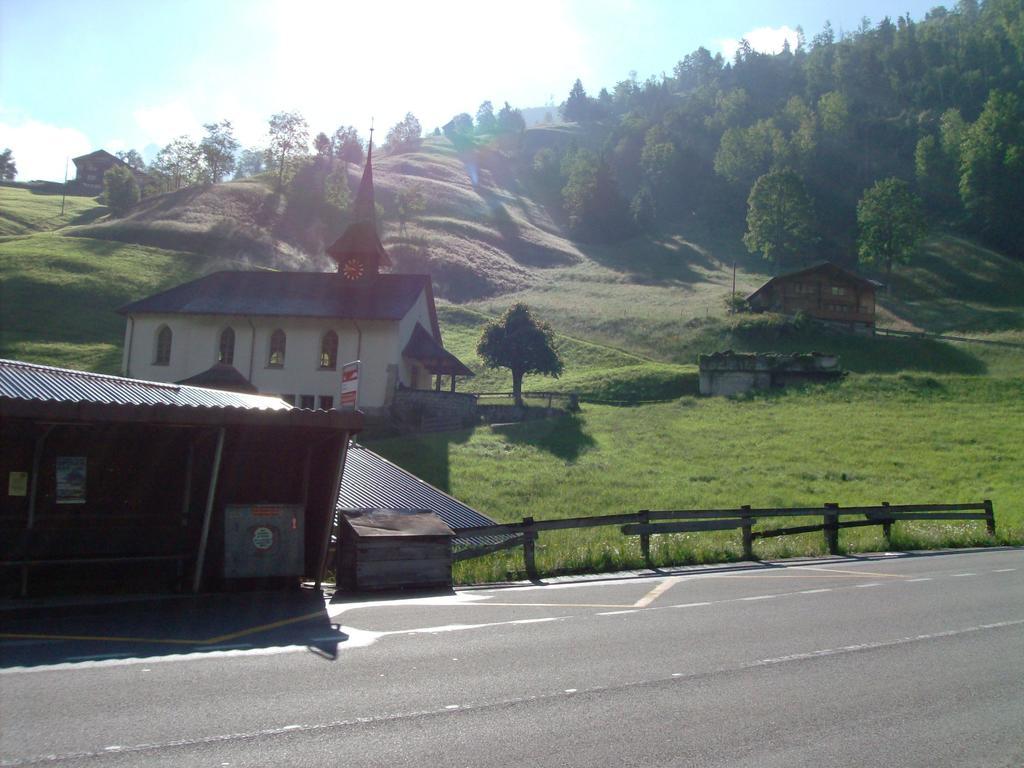 Chalet Weidli Achseten Buitenkant foto